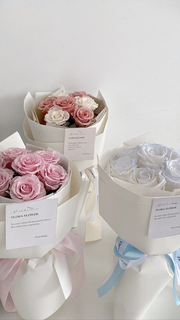 Flora Flower俄羅斯永生花束-七朵(M) 三色