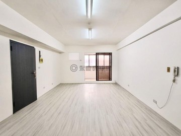 大里塗城市場雙陽台漂亮大3房+車位｜台中市大里區鳳城街