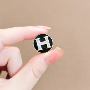 INS無痕吸鐵石磁力女固定小胸針