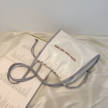 夏天大容量包包女包新款潮時尚百搭手提托特包網紅韓版單肩包