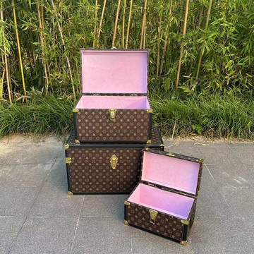 免運 老花皮箱 皮箱 百寶箱 道具箱 整理箱 復古風收納箱衣物整理箱百寶箱櫥窗擺設道具箱帶鎖木箱子 八折減免 特價出 可開發票