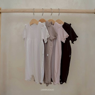 peekaboo 微光澤壓紋寶寶連身衣｜涼感 短袖居家服 寶寶衣服 嬰兒衣服 女寶包屁衣 韓國童裝 寶寶睡衣 髮帶