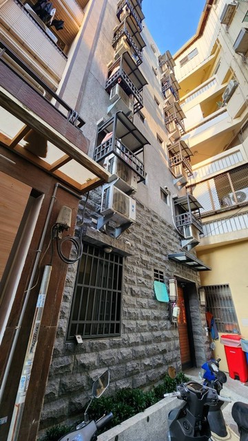 逢甲新屋齡18間電梯透套｜台中市西屯區中新巷