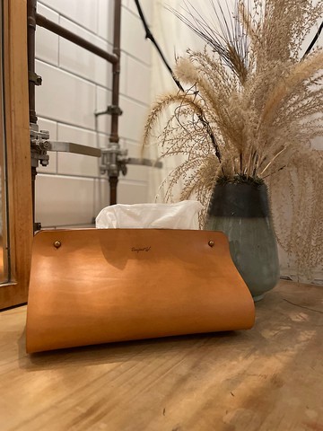 【手作革物】手作極簡面紙盒(駝)