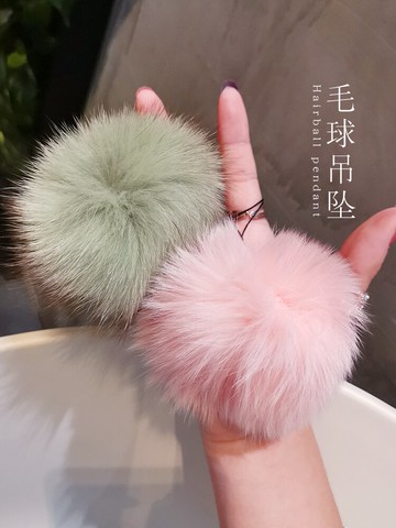 手機掛件小清新手鏈毛絨絨毛球掛鏈吊墜ins風網紅女款掛飾適用蘋果oppo華為vivo手機殼吊繩冬款通用手指掛繩