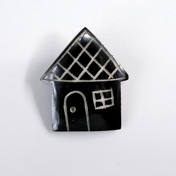 水牛骨胸針 / Houseline黑