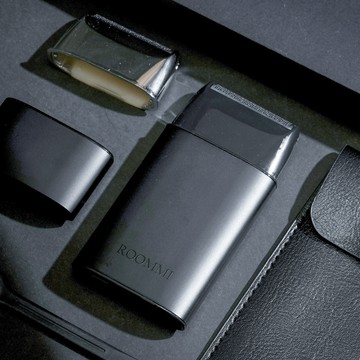 Noble 經典輕巧隨行刮鬍刀PLUS (贈送收納皮套)