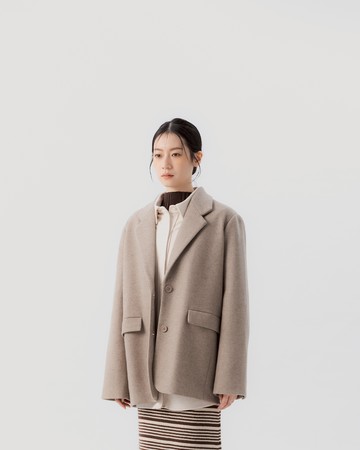 花紗設計毛呢西裝外套-卡其