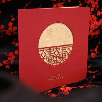 鳥語花香春到來　緋紅