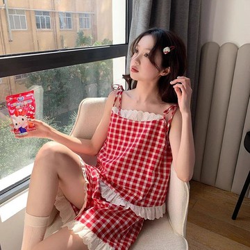 2025新款甜美格紋繫帶睡衣女夏季新款吊帶花邊短褲套裝家居服外穿 開扣睡衣 睡衣套裝 睡衣女 卡通睡衣 情侶睡衣 居家服