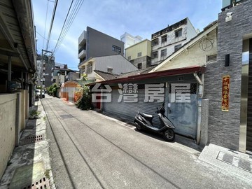 近仁愛醫院大地坪透天｜台中市大里區德芳路一段