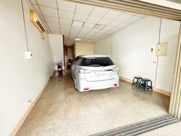 左營高鐵福山學區大面寬鄰路透天五樓店面｜高雄市左營區自由四路