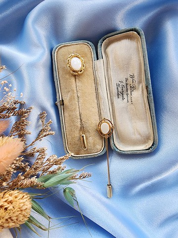 美國西洋古董飾品 / 雕花框白石維多利亞白貝復古帽針/hatpin