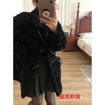 冬上新棉服番茄俠富人區同款翻領牛角扣環保羊羔毛皮毛一體外套女