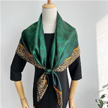 【巴黎精品】真絲絲巾蠶絲領巾-華麗豹紋大方巾女絲巾a1af50