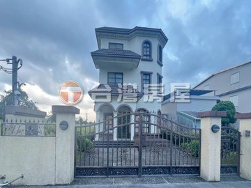 雷公埤湖景隱奢電梯農舍台屋柚子｜宜蘭縣員山鄉永同路三段