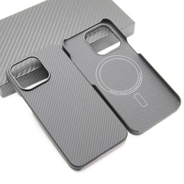 適用蘋果iPhone15ProMax超輕薄600D細紋凱夫拉碳纖維Magsafe磁吸半包商務iPhone15Pro手機殼
