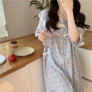 ins睡裙女夏季薄款公主風新款短袖休閒寬鬆花邊碎花家居服 短袖睡裙 連身裙 家居服 可愛睡裙 女生睡衣 韓版睡衣