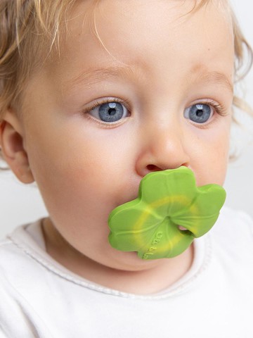 Natural Material Ergonomic 3-in-1 Baby Toy