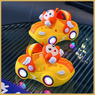 🧸百搭童鞋🧸兒童拖鞋夏女寶寶小車髮亮燈光室內軟底防滑涼拖鞋男童蛋仔洞洞鞋 ZMY1