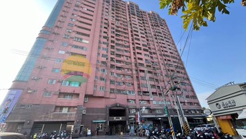 「岡山天第大樓」低總價生活機能絕佳景觀優漂亮三房｜高雄市岡山區新樂街