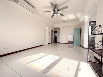 東山軍功雙商圈｜麥當勞旁低總價三房平車｜台中市北屯區軍福十七路