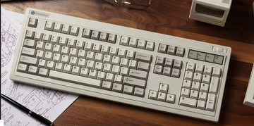 Keychron R6  可插拔 RGB 背光復古鍵盤 - 3軸