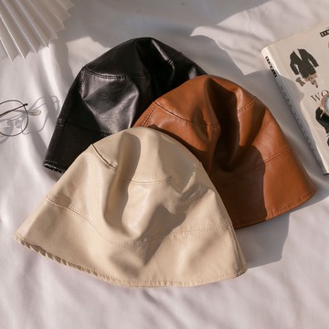 MUMU【A37926】質感皮革漁夫帽 PU漁夫帽 漁夫帽 皮質 運動 休閒 遮陽 防曬 黑 復古水桶帽 盆帽 台灣現貨