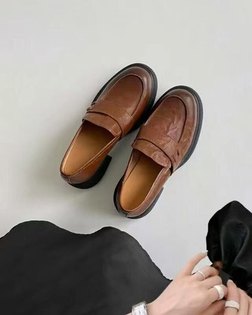 軟皮方頭平底鞋018953C