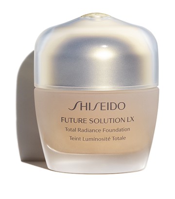 Shiseido Future Solutions Lx Total Radiance Foundation