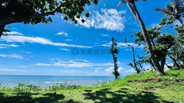 玉玲台東長濱有狗狗陪你看海玻璃屋城堡農舍｜台東縣長濱鄉城山