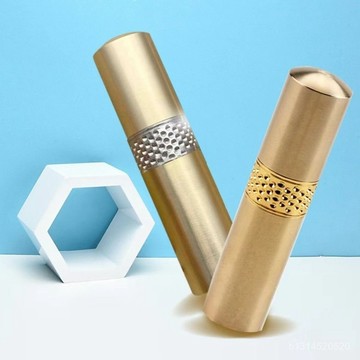 📣免運🔥臺灣出貨🔥多功能防丟黃銅針綫筒縫紉針手縫針穿針器套裝針綫盒加厚深孔頂針