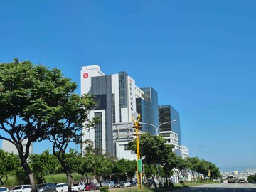 新光田商圈臨路@中港別墅新世界｜台中市龍井區龍社路