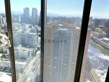 小資首選租不如買【東京貴族景觀大套房】次頂樓｜桃園市桃園區春日路