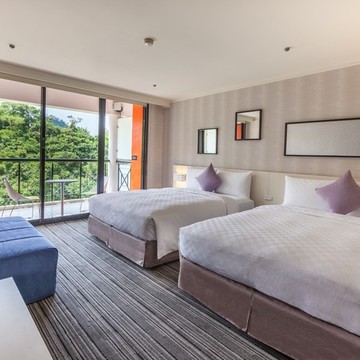 台南趣淘漫旅 Hotel Cham Cham - 『媽咪愛特談』平日入住-豪華景觀房兩大床一泊一食-優惠效期至 2025/05...