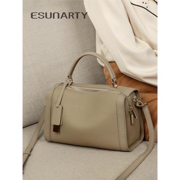 真皮包包女款2026年新款手提包波士頓枕頭包女小眾高級感斜挎包女