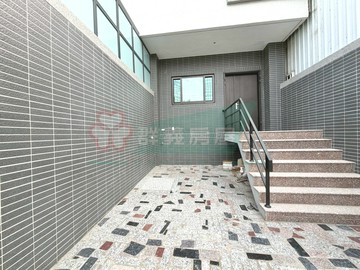 梧棲全新前院車庫別墅｜台中市梧棲區大智路一段