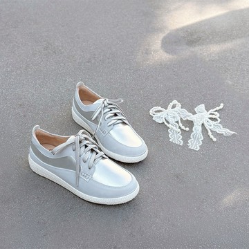 【 新品上市 】太空漫步