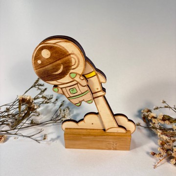 太空人木製嬰兒房擺飾 – 客製寶寶姓名牌 – 宇宙主題