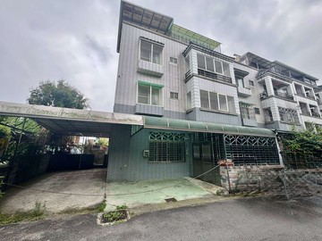 $豐年社區大面寬邊間別墅｜台中市太平區大源十七街