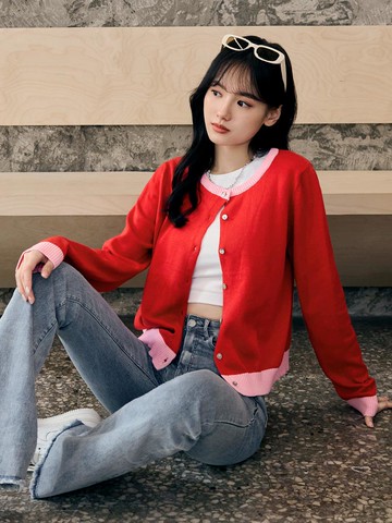 圓領撞色滾邊排釦針織上衣