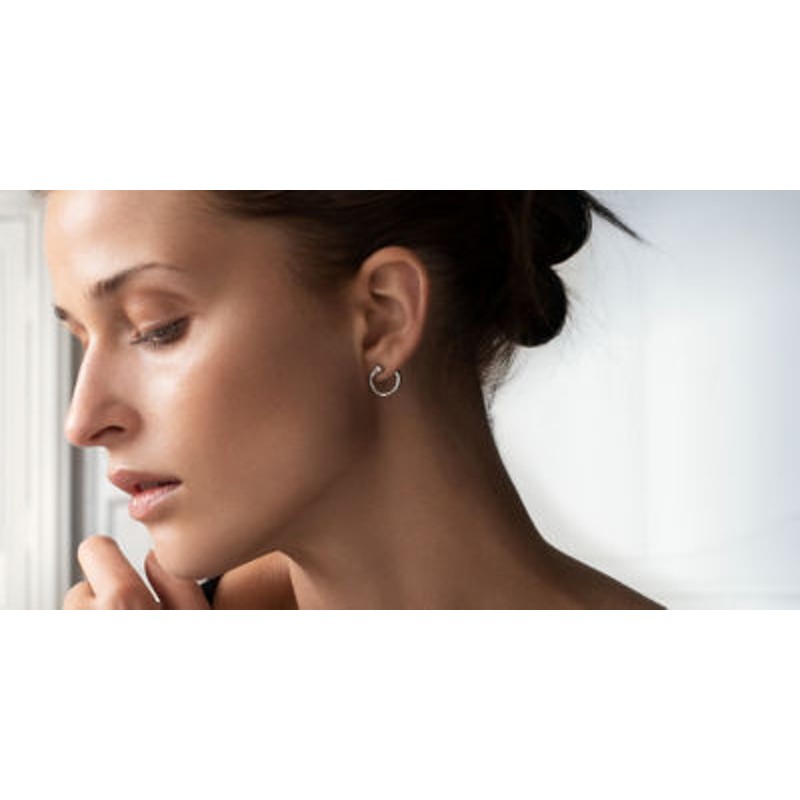 ジョージジェンセン　マーシー　ピアス MERCY modern dangle earring in sterling silver | Georg Jensen