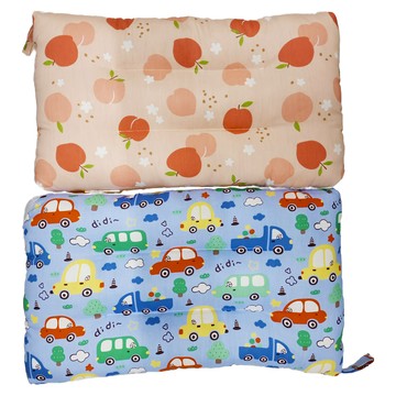 兒童枕頭 純棉表布 可水洗  43 x 28 x 6cm  卡通汽車 + 小蘋果