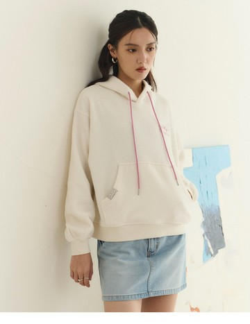 幸運女孩軟絨連帽T(米白)-女【熔岩絨】