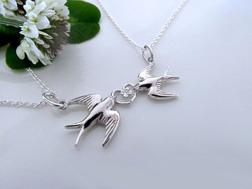 心形燕子對項鍊