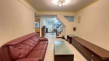 九揚高尚+坡平車位~使用36坪｜新北市林口區公園路