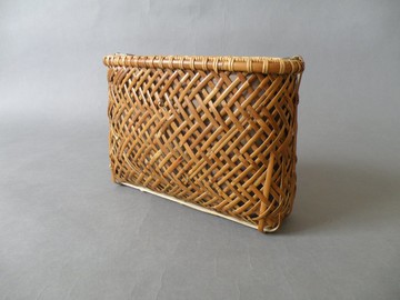 煙燻透編織網代斜背包