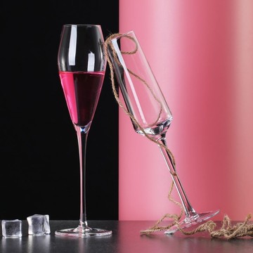 ⭐台灣出貨⭐ 香檳杯 高顏值玻璃高腳杯 雞尾酒 葡萄酒杯 家用水晶杯子 微醺套裝酒杯