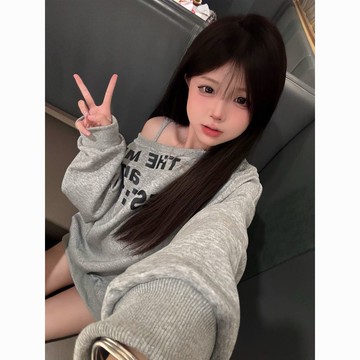 女生短袖 露肩上衣 夏季短袖女 女裝【左謎】美式高街斜肩字母設計感長袖衛衣女春秋季露肩上衣背心吊帶s33/4