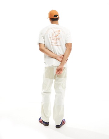 Only & Sons relaxed oyster t-shirt in white